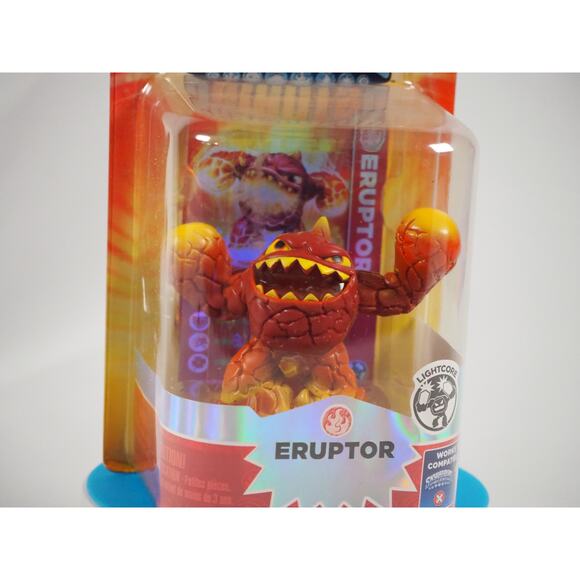Skylanders Giants Lightcore Eruptor Figure - New in Package - Volcanic Power! - Picture 1 of 2